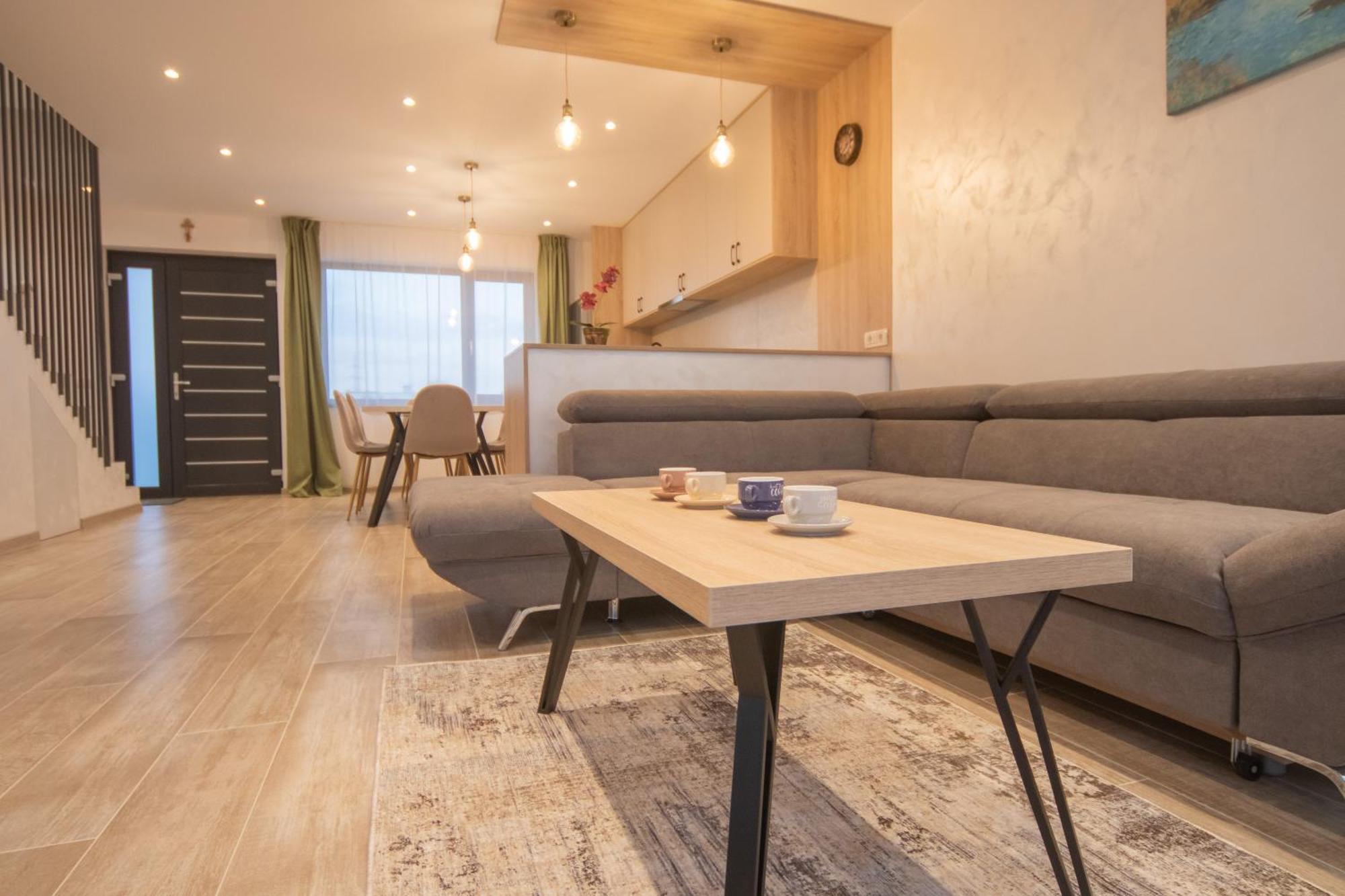 Cp Residence Apart Braşov Esterno foto