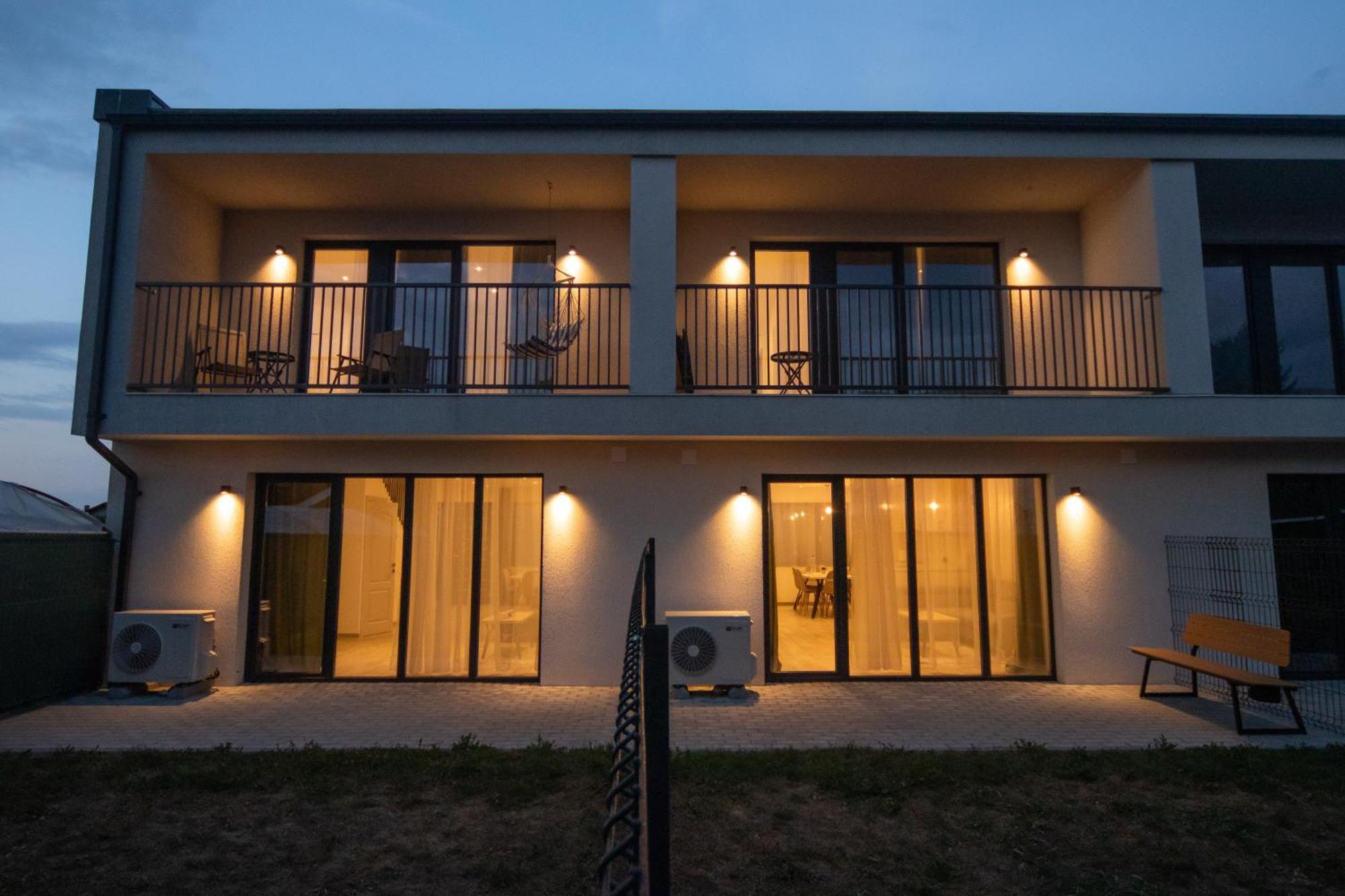 Cp Residence Apart Braşov Esterno foto